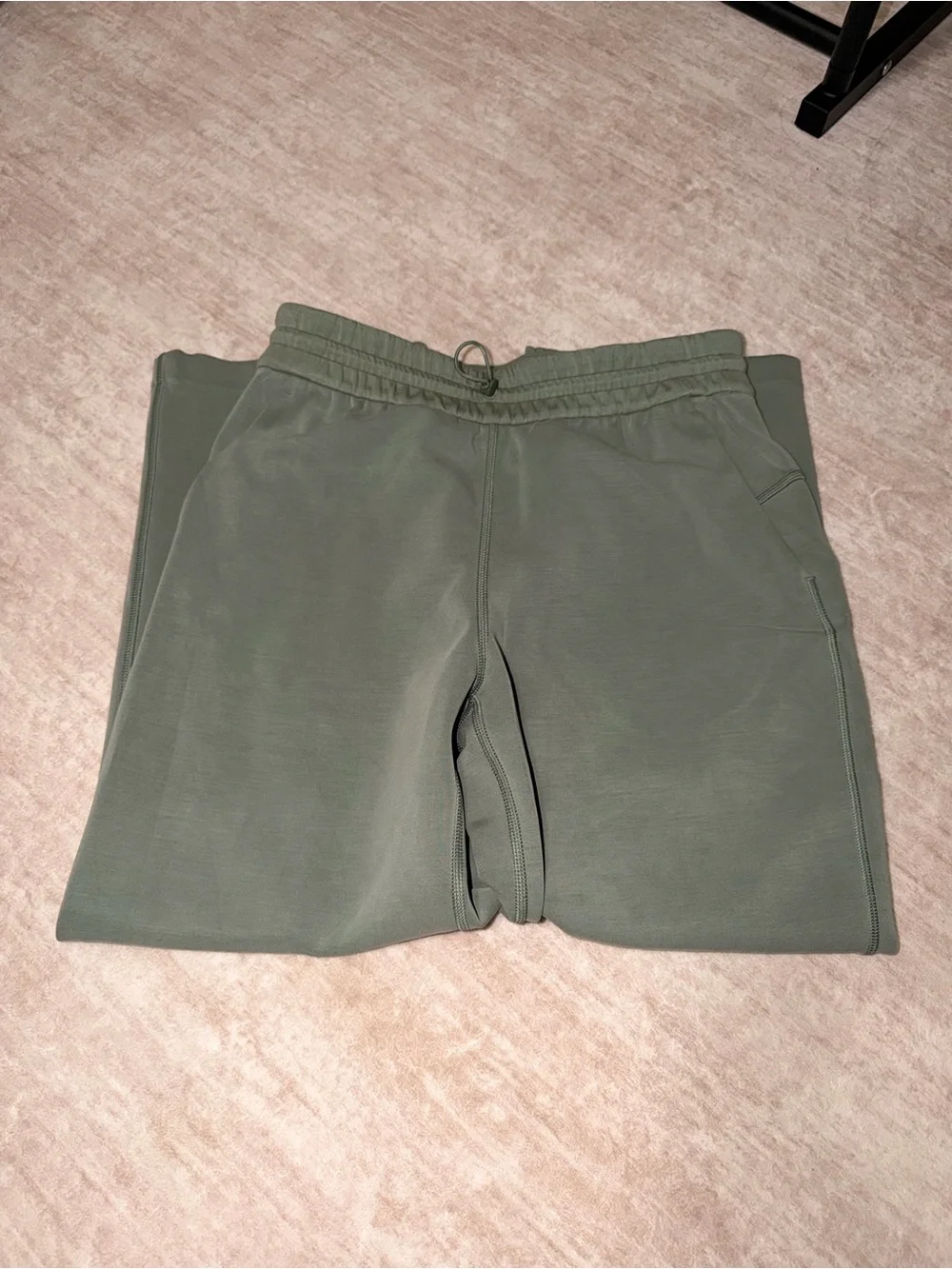 lululemon softdstreme crop wide leg